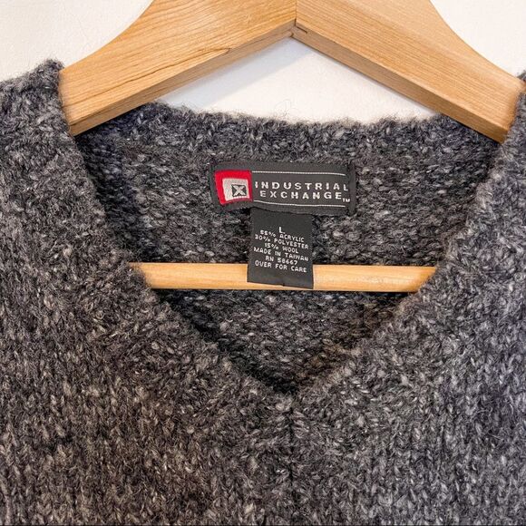 Vintage Industrial Exchange Wool Blend V-Neck Sweater Size L - Picture 2 of 6